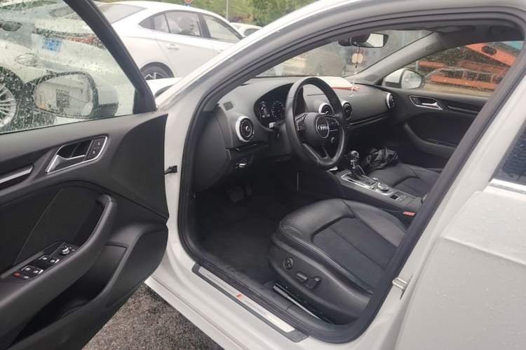 Used Audi A3 2019 Sportback 35 TFSI Fashion Edition China V Driver Seat