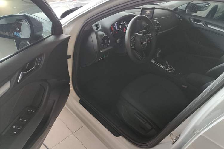 Used Audi A3 2019 Sportback 35 TFSI Ambition China V Driver Seat