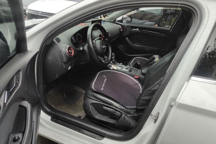Used Audi A3 2019 Limousine 35 TFSI Ambition China V Driver Seat