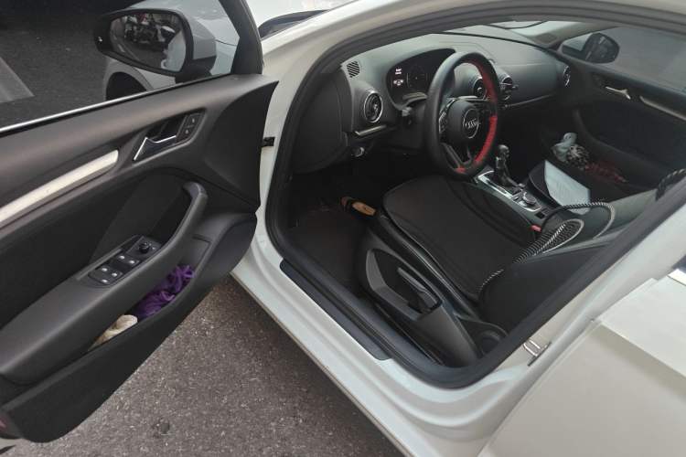 Used Audi A3 2019 Limousine 35 TFSI Ambition China V Driver Seat
