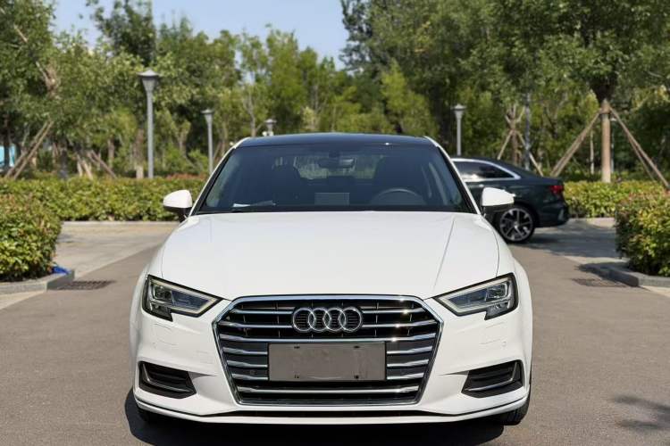Used Audi A3 2019 Limousine 35 TFSI Style Version China V Emission Standard Engine Bay