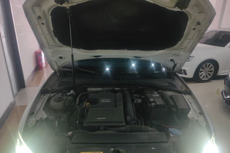 Used Audi A3 2019 Limousine 35 TFSI Sport Edition China V Emission Standard Engine Bay