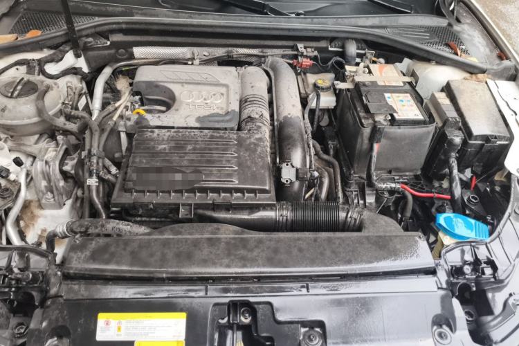 Used Audi A3 2019 Sportback 35 TFSI Ambition China V Engine Bay
