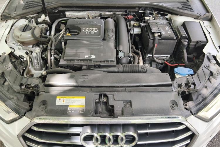 Used Audi A3 2019 Limousine 35 TFSI Ambition China V Engine Bay