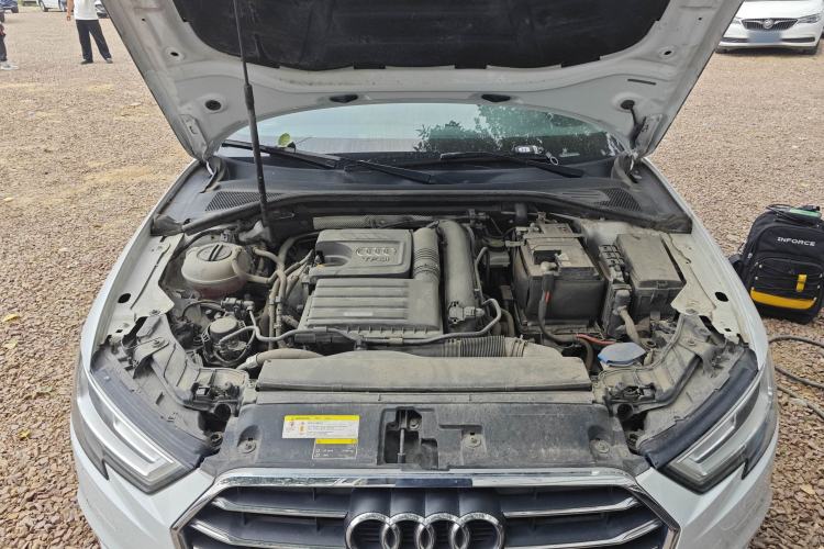 Used Audi A3 2019 Limousine 35 TFSI Style Edition China VI Emission Standard Engine Bay