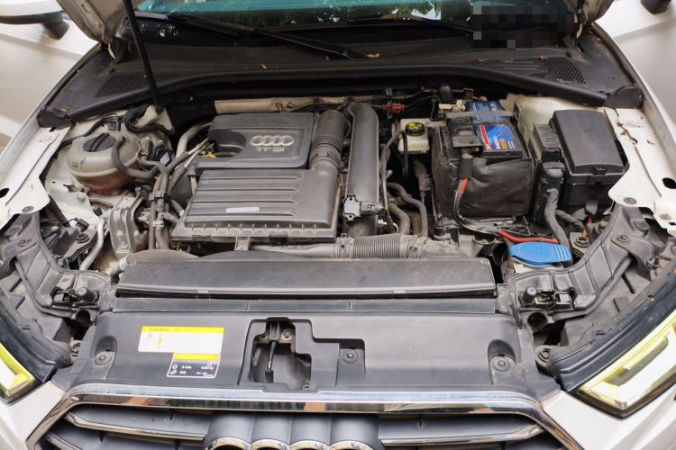 Used Audi A3 2019 Limousine 35 TFSI Ambition China V Engine Bay