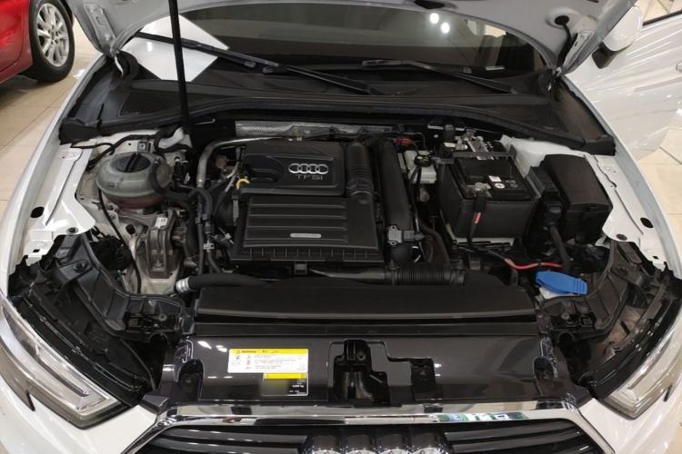 Used Audi A3 2019 Sportback 35 TFSI Fashion Edition China V Engine Bay