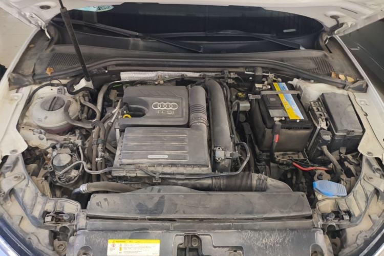Used Audi A3 2019 Limousine 35 TFSI Sporty Version China VI Engine Bay