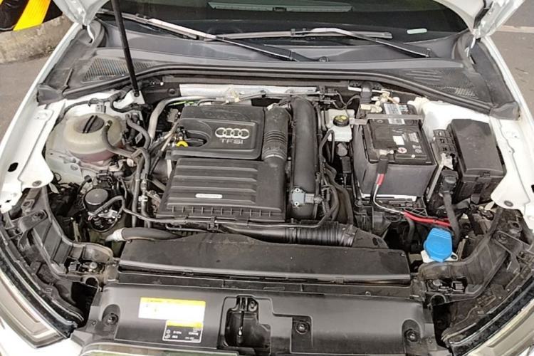 Used Audi A3 2019 Sportback 35 TFSI Style Edition China VI Emission Standard Engine Bay