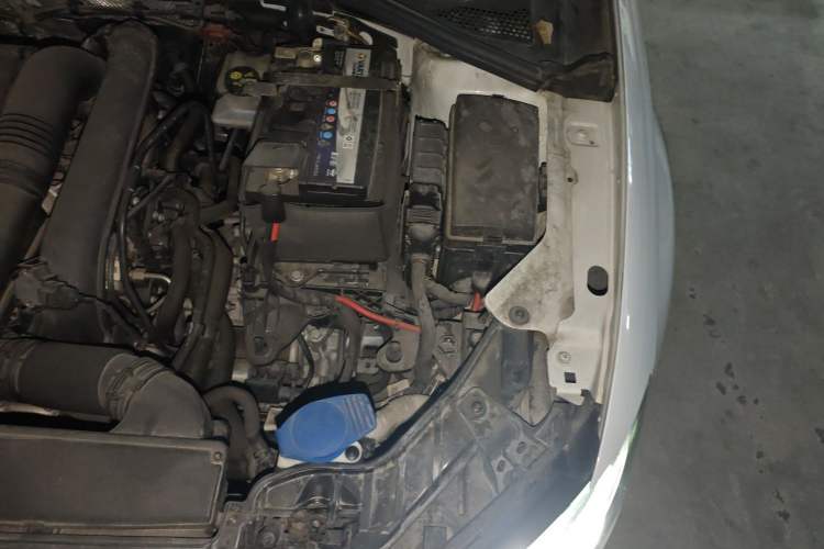 Used Audi A3 2019 Limousine 35 TFSI Ambition China VI Engine Bay Left