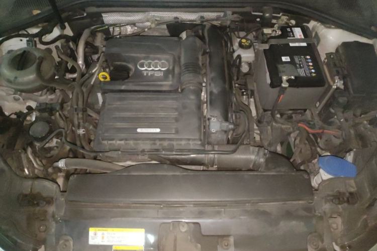 Used Audi A3 2019 Sportback 35 TFSI Fashion Edition China V Engine Bay