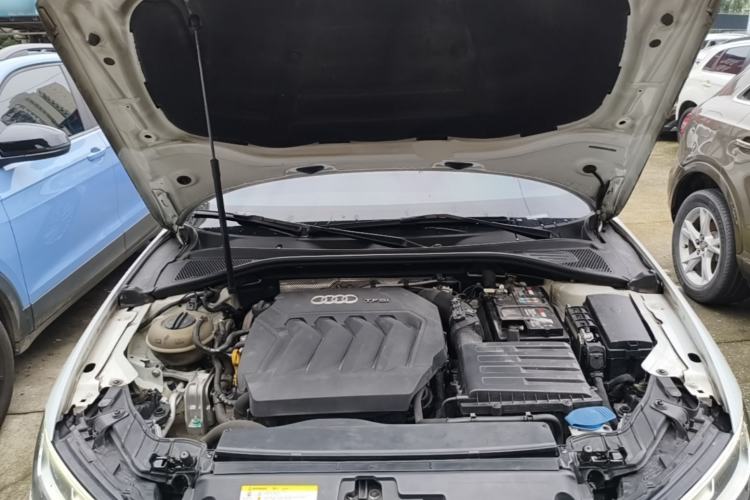 Used Audi A3 2019 Sportback 40 TFSI Style Version China V Emission Standard Engine Bay