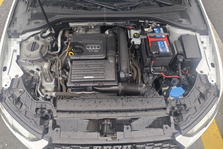 Used Audi A3 2019 Sportback 35 TFSI Ambition China V Engine Bay