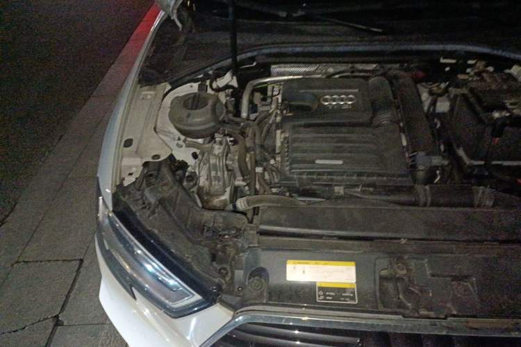 Used Audi A3 2019 Sportback 35 TFSI Fashion Edition China V Engine Bay Right