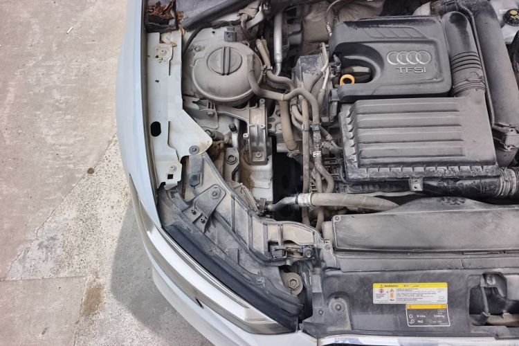 Used Audi A3 2019 Sportback 35 TFSI Sporty Version National V Engine Bay Right