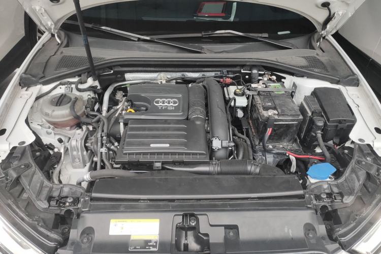 Used Audi A3 2019 Sportback 35 TFSI Ambition China V Engine Bay