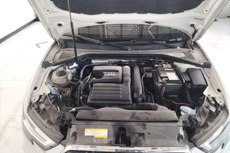 Used Audi A3 2019 Limousine 35 TFSI Sport Edition China V Emission Standard Engine Bay