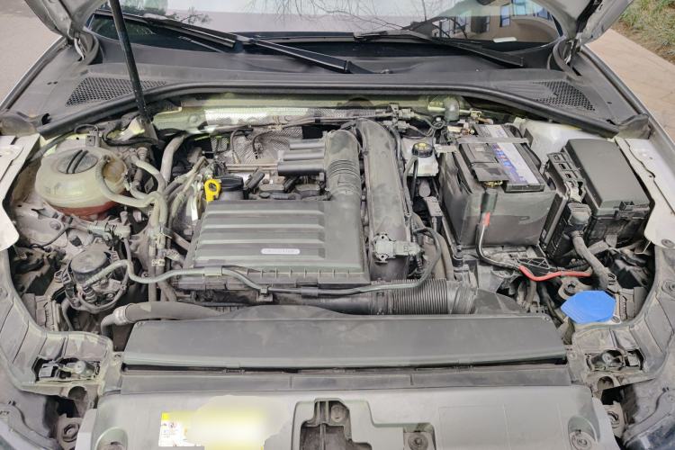Used Audi A3 2019 Limousine 35 TFSI Fashion Edition China VI Emission Standard Engine Bay