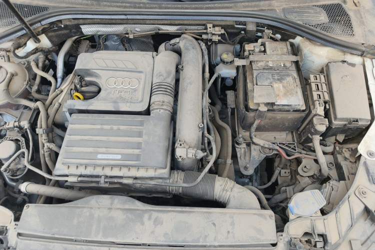 Used Audi A3 2019 Limousine 35 TFSI Sporty Version China VI Engine Bay