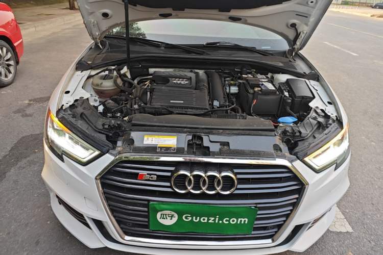 Used Audi A3 2019 Limousine 35 TFSI Sporty Version China VI Engine Bay