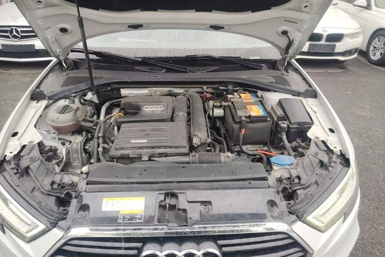 Used Audi A3 2019 Sportback 35 TFSI Fashion Edition China V Engine Bay