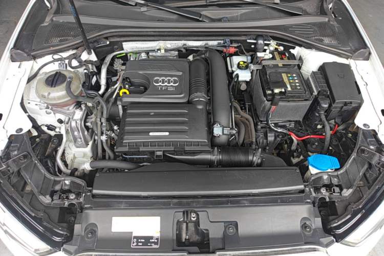 Used Audi A3 2019 Limousine 35 TFSI Ambition China V Engine Bay