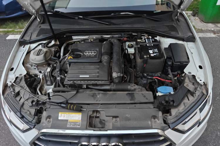 Used Audi A3 2019 Limousine 35 TFSI Ambition China V Engine Bay