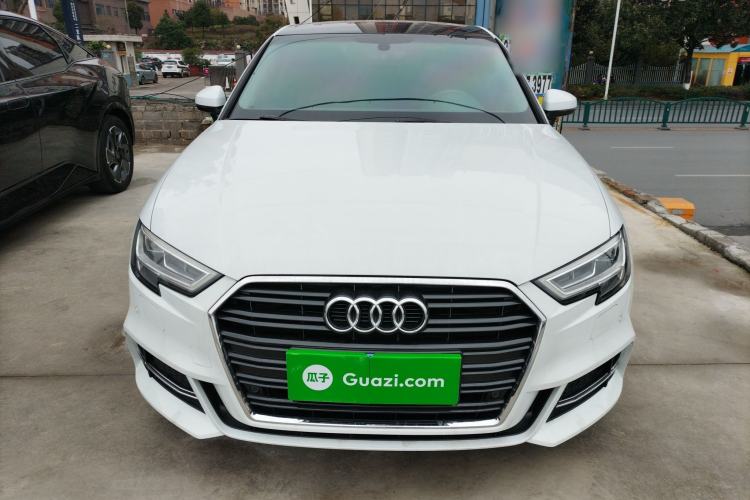 Used Audi A3 2019 Limousine 35 TFSI Fashion Edition China VI Emission Standard Exterior 1