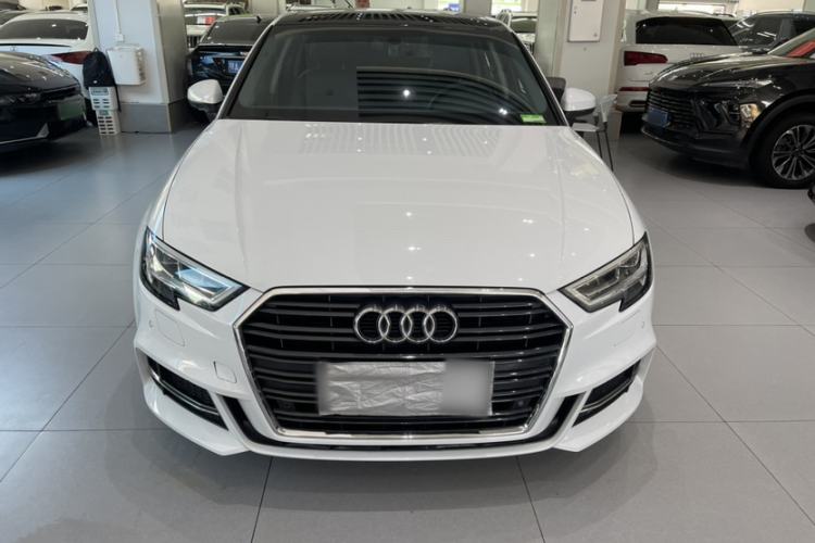 Used Audi A3 2019 Limousine 35 TFSI Fashion Edition China V standard Exterior 1