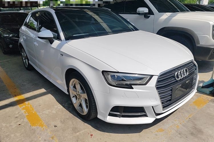 Used Audi A3 2019 Sportback 35 TFSI Fashion Edition China VI Emission Standard Exterior 1