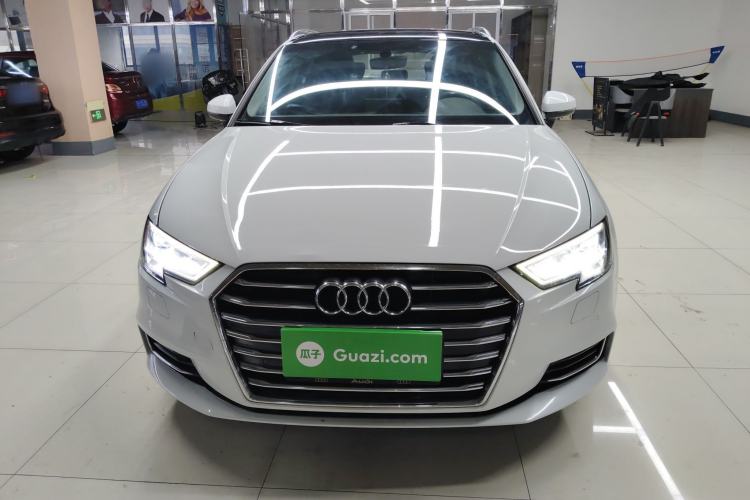 Used Audi A3 2019 Sportback 35 TFSI Style Edition China VI Emission Standard Exterior 1