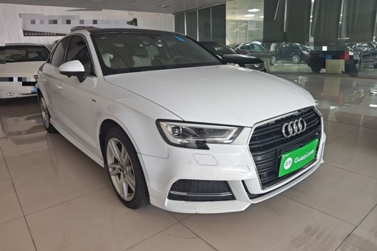Used Audi A3 2019 Limousine 35 TFSI Fashion Edition China VI Emission Standard Exterior 1