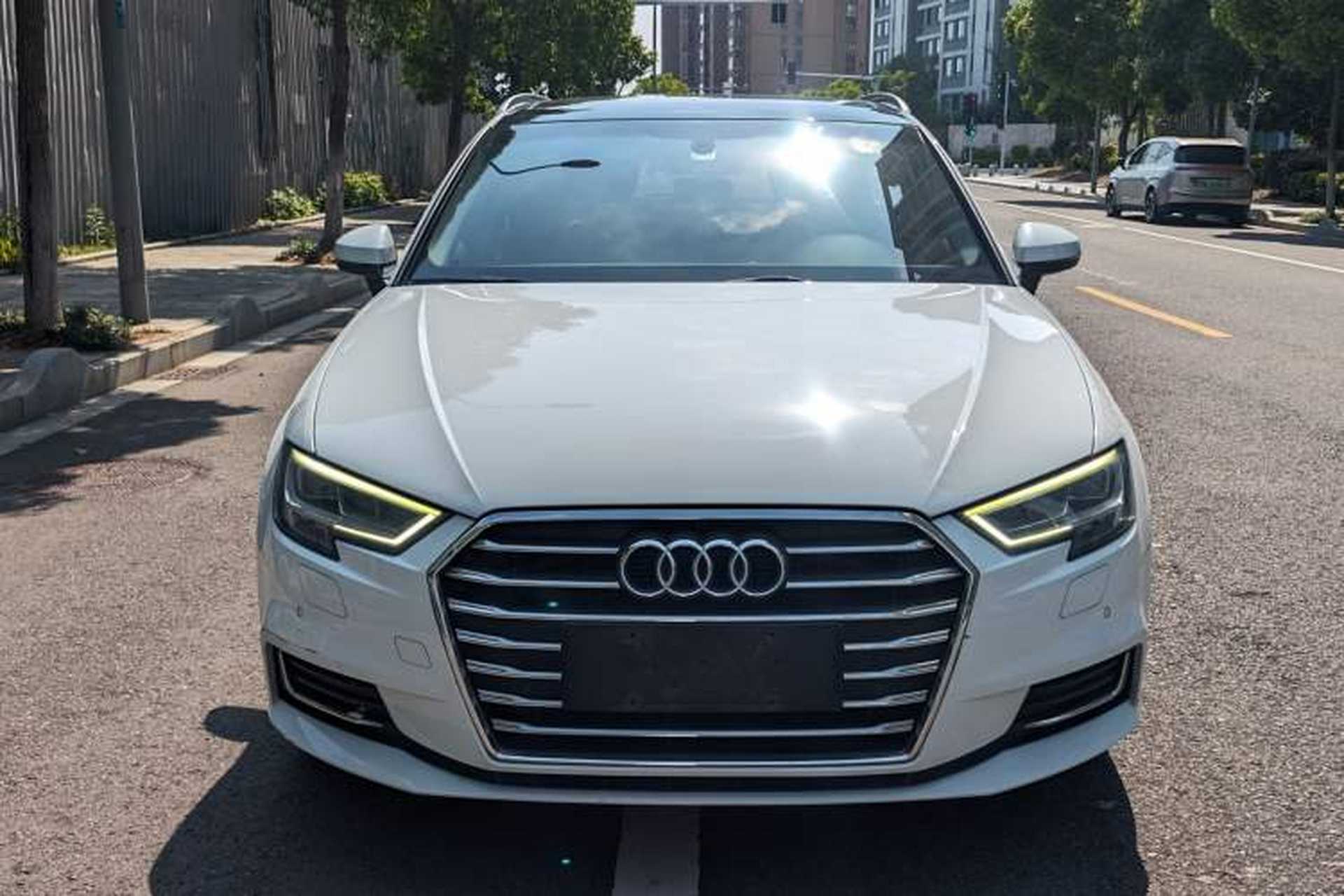 Used Audi A3 2019 Sportback 35 TFSI Style Edition China VI Emission Standard Exterior 1