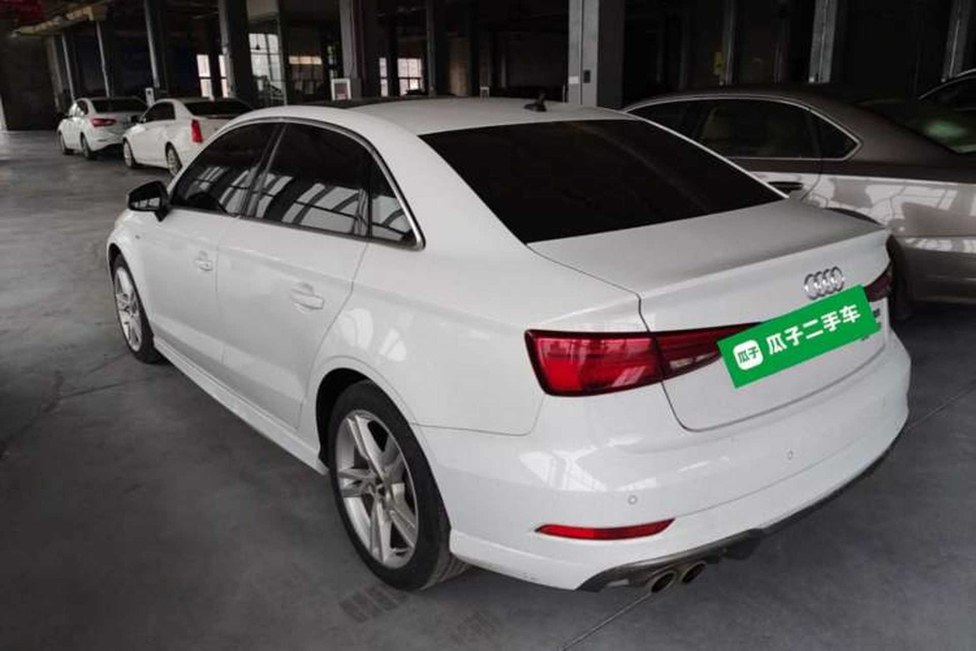 Used Audi A3 2019 Limousine 35 TFSI Fashion Edition China VI Emission Standard Exterior 2