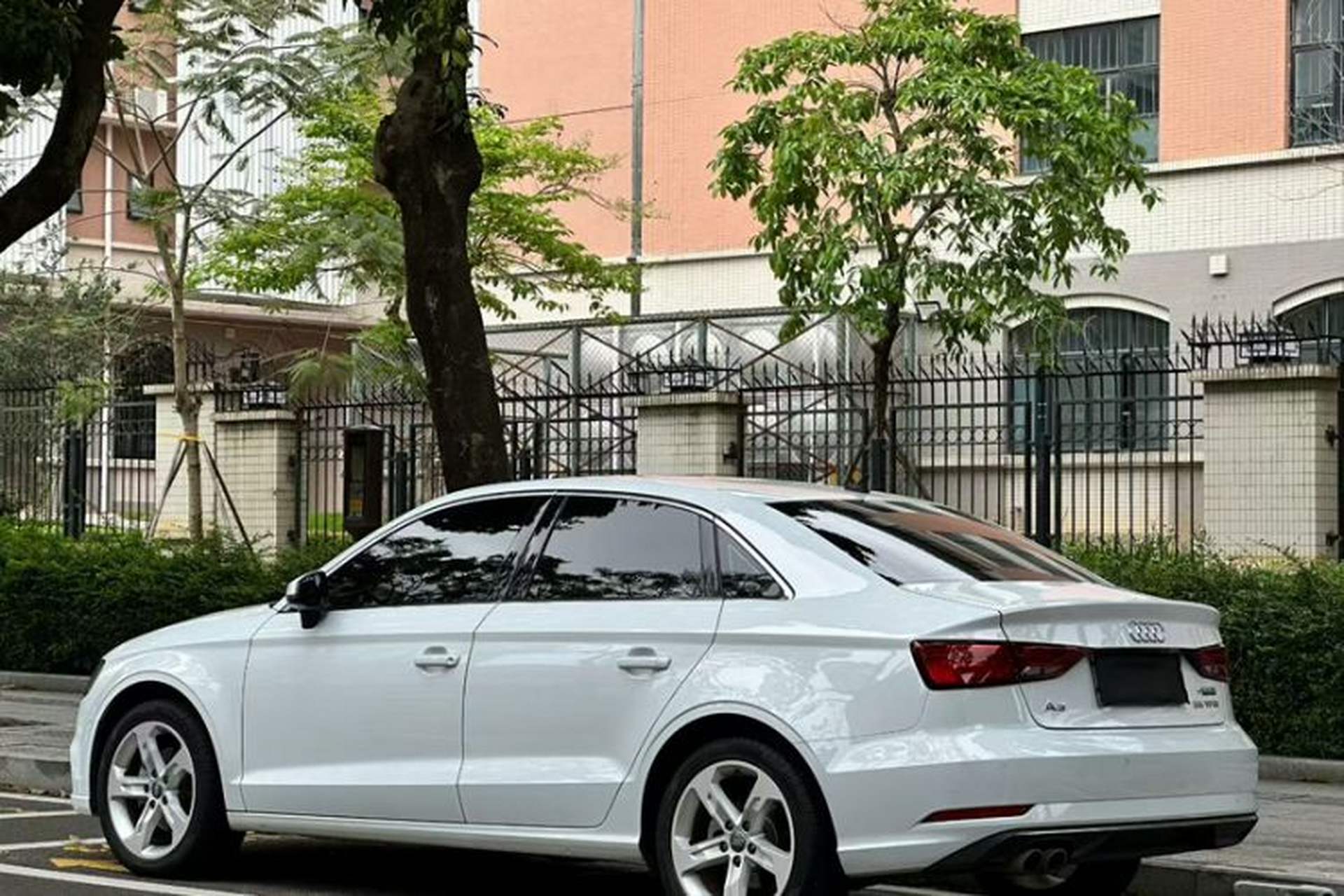 Used Audi A3 2019 Limousine 35 TFSI Ambition China VI Exterior 2