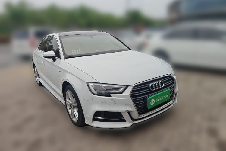 Used Audi A3 2019 Limousine 35 TFSI Fashion Edition China V standard Exterior 2