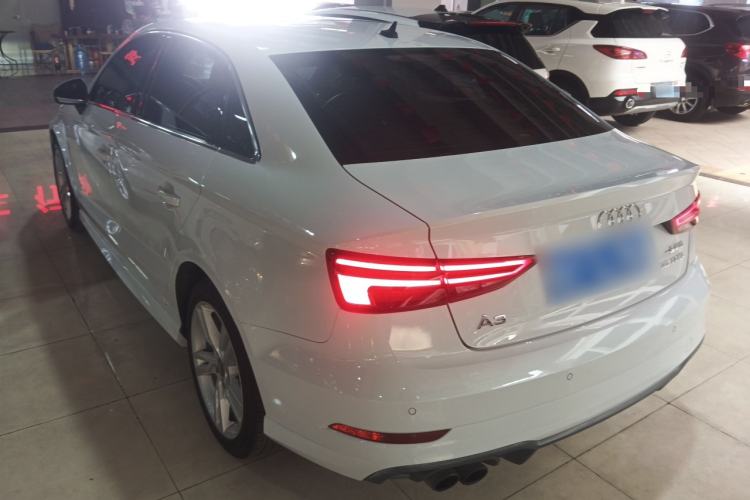 Used Audi A3 2019 Limousine 35 TFSI Fashion Edition China V standard Exterior 2
