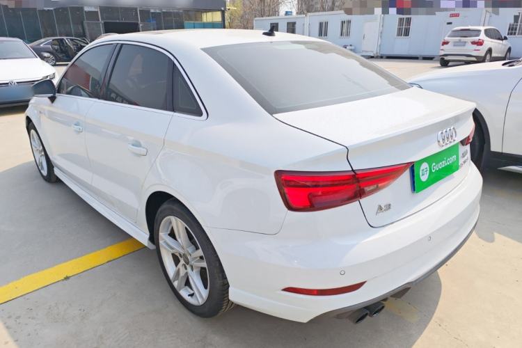 Used Audi A3 2019 Limousine 35 TFSI Fashion Edition China V standard Exterior 2