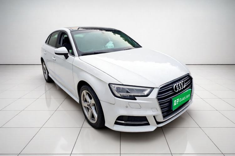 Used Audi A3 2019 Sportback 35 TFSI Fashion Edition China VI Emission Standard Exterior 2