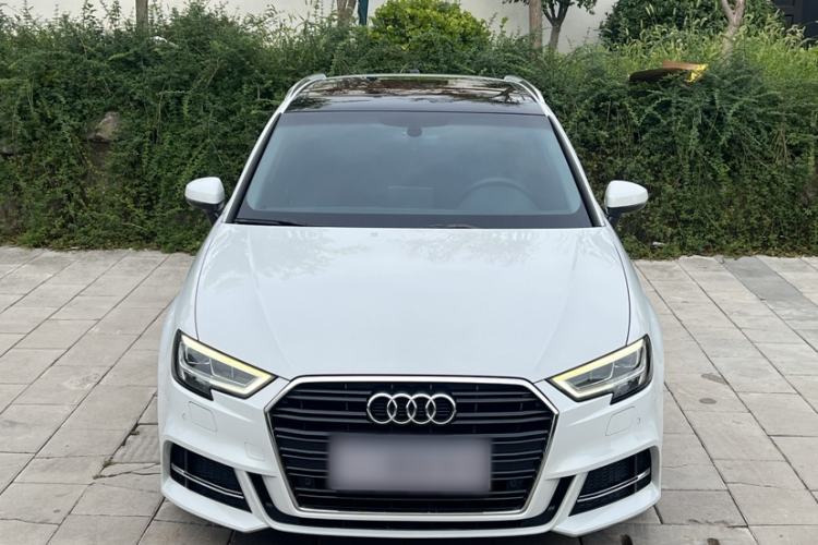 Used Audi A3 2019 Sportback 35 TFSI Sporty Version China VI Exterior 2