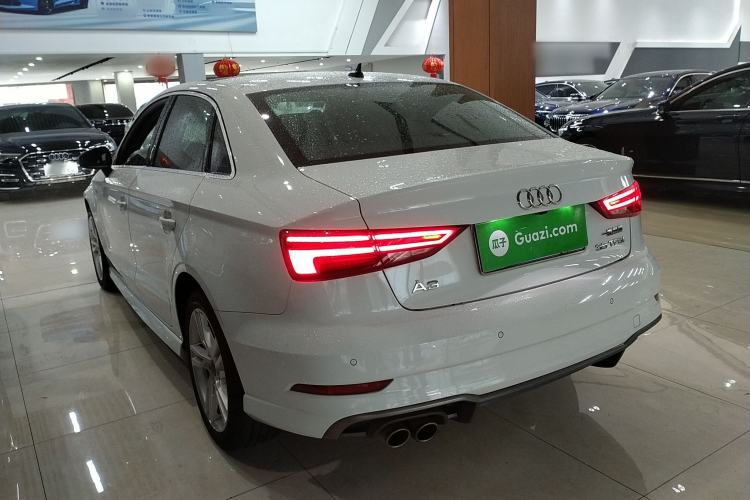 Used Audi A3 2019 Limousine 35 TFSI Fashion Edition China VI Emission Standard Exterior 2