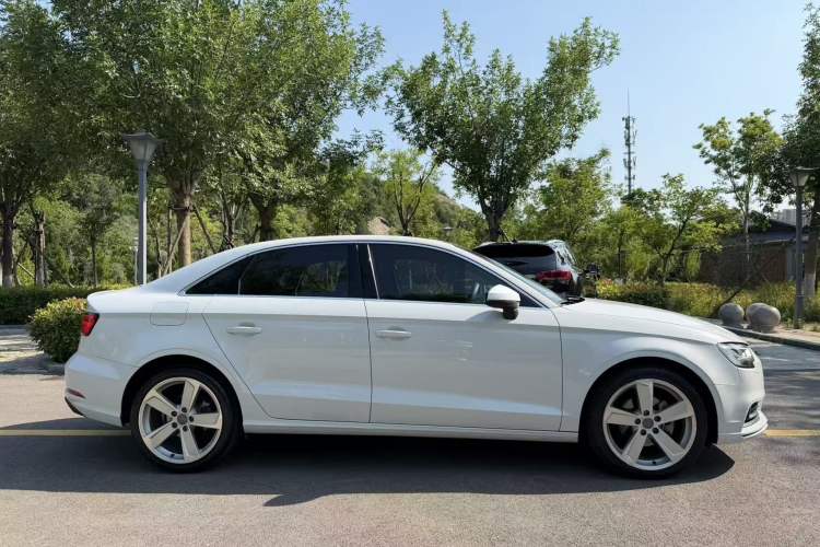 Used Audi A3 2019 Limousine 35 TFSI Style Version China V Emission Standard Exterior 3