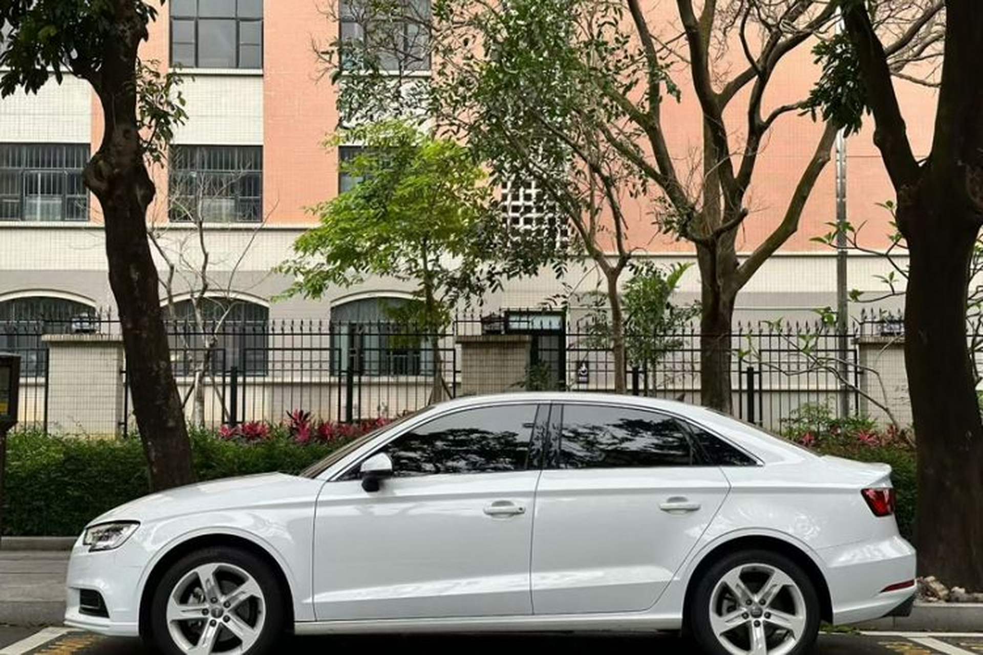 Used Audi A3 2019 Limousine 35 TFSI Ambition China VI Exterior 3