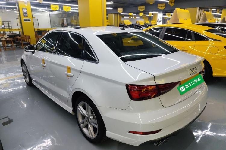 Used Audi A3 2019 Limousine 35 TFSI Fashion Edition China VI Emission Standard Exterior 3