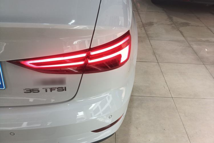 Used Audi A3 2019 Limousine 35 TFSI Fashion Edition China V standard Exterior 3