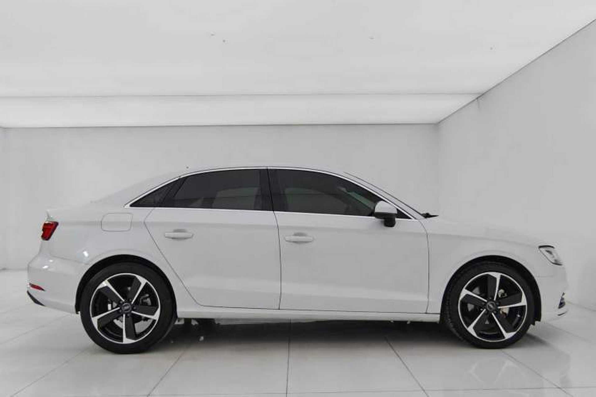 Used Audi A3 2019 Limousine 35 TFSI Style Edition China VI Emission Standard Exterior 3