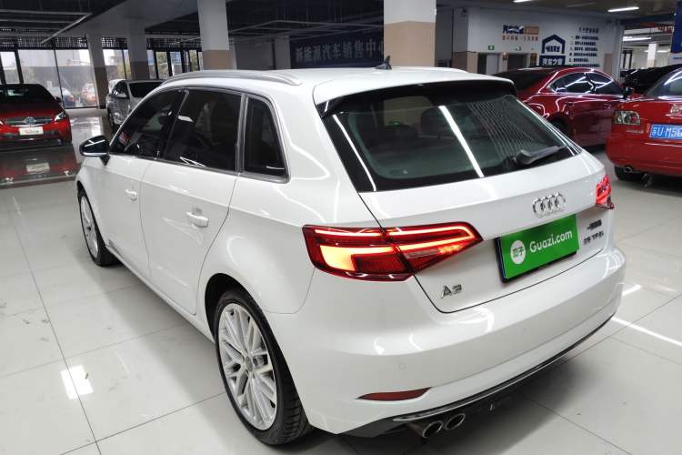 Used Audi A3 2019 Sportback 35 TFSI Style Edition China VI Emission Standard Exterior 3