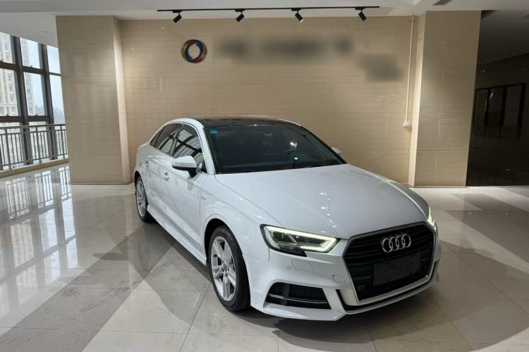 Used Audi A3 2019 Limousine 35 TFSI Fashion Edition China VI Emission Standard Exterior 3