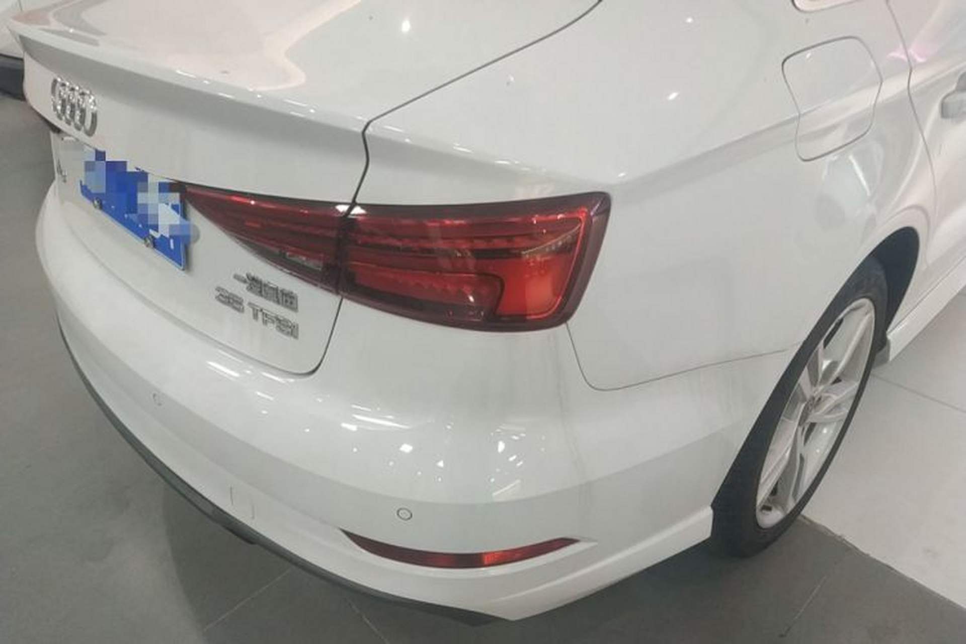 Used Audi A3 2019 Limousine 35 TFSI Fashion Edition China VI Emission Standard Exterior 3