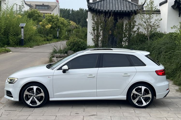 Used Audi A3 2019 Sportback 35 TFSI Sporty Version China VI Exterior 3